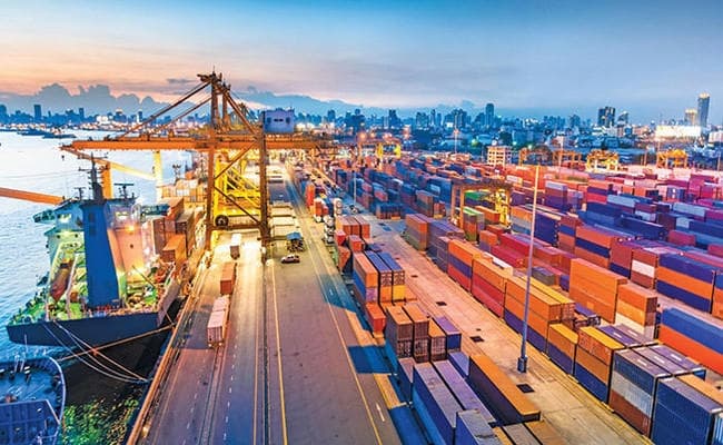 गोवा को देश का लॉजिस्टिक हब बनायेगी सरकार, योजना पर जोर-शोर से चल रहा काम