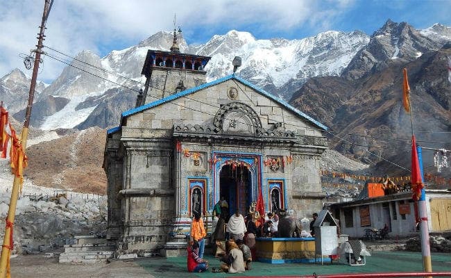 खुले केदारनाथ धाम के कपाट, इस बार श्रद्धालुओं के लिए खास होगा लेजर शो