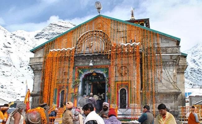 लंबे इंतजार के बाद श्रद्धालुओं के लिए खुले केदारनाथ के कपाट, राज्‍यपाल और विस अध्‍यक्ष ने की पहली पूजा