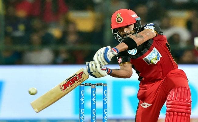 जब कोहली ने जड़ा तूफानी अर्धशतक, तो खुशी से झूम उठी अनुष्‍का शर्मा, फ्लाइंग किस देते फोटो वायरल