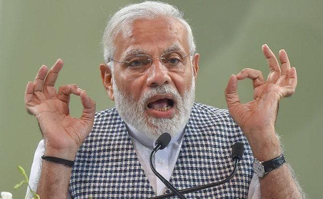 बुद्ध जयंती-2018 पर आयोजित समारोह में मोदी ने कहा-भारत में विभिन्न धर्मों के बीच कोई भेद नहीं