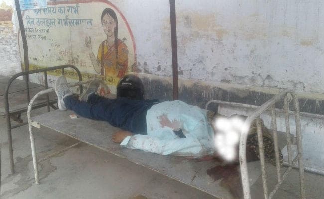 रास्ते में खड़े ट्रक में बाइक चालक ने मारी टक्कर, मौत