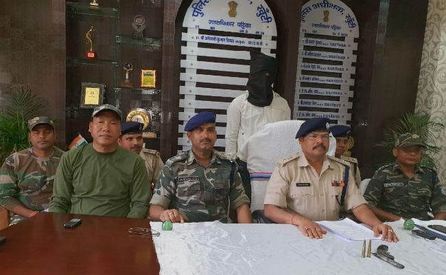 झारखंड : जोनल कमांडर जीदन गुड़िया का राईट हैंड ऐंठल बोदरा खूंटी से धराया