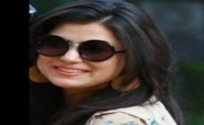 नोएडा : रेडियो कर्मी तान्या खन्ना की सड़क हादसे में मौत, तेज रफ्तार में चला रही थी कार
