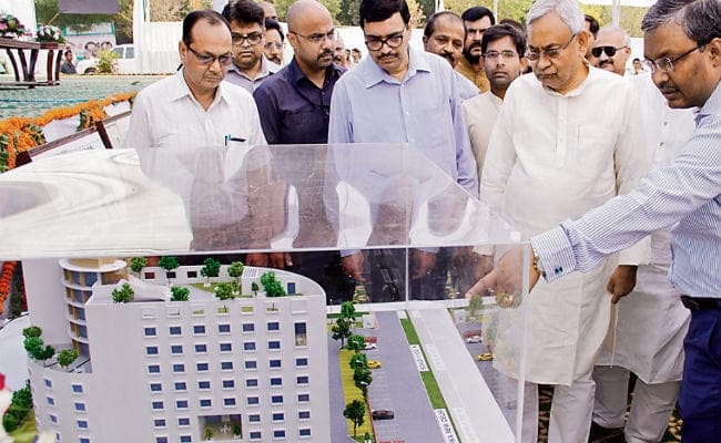 दिल्ली में बिहार सदन की सीएम ने रखी आधारशिला, 2 अक्तूबर, 2019 तक बन कर होगा तैयार