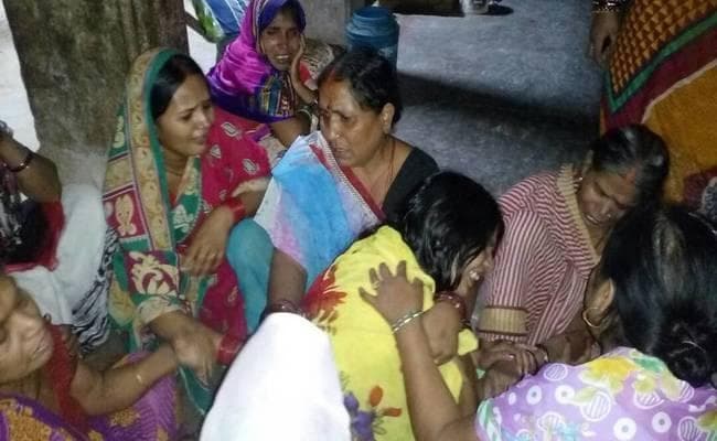 उत्तर प्रदेश आंधी-पानी और तूफान का कहर, 45 लोगों की गयी जान, 38 घायल