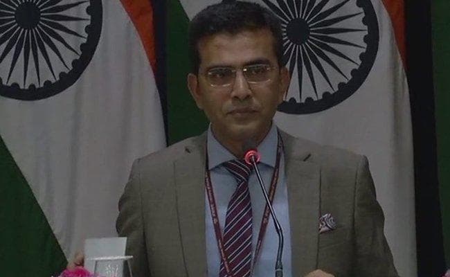 पाक की पेशकश पर भारत की दो टूक, आतंकवाद और बातचीत साथ-साथ नहीं चल सकते