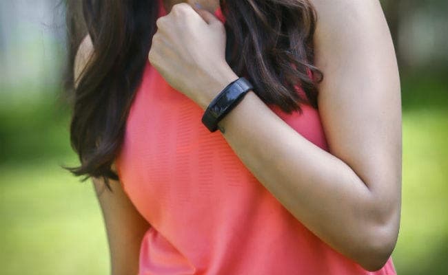 iVOOMi ने पेश किया प्रदूषण मापने वाला फिटनेस बैंड, और भी हैं खूबियां