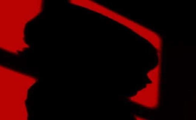 पुत्री के साथ दुष्कर्म करने का आरोपित शराबी पिता गिरफ्तार, भांजे से अप्राकृतिक यौनाचार में मामा गया जेल