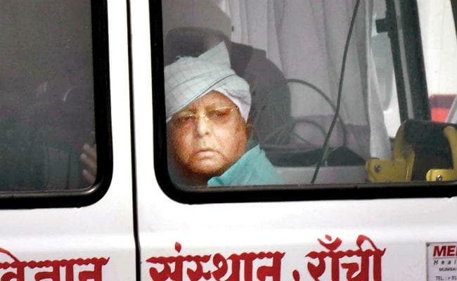 रांची : लालू प्रसाद का शुगर लेवेल अनियंत्रित दवाओं को ले माथापच्ची में जुटे डॉक्टर