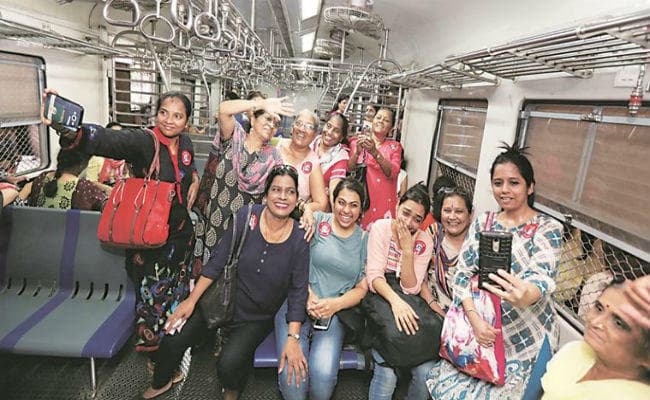 महिलाओं को सुरक्षा देने के लिए अब ट्रेन के बीच में लगेगा ‘लेडिज कोच’