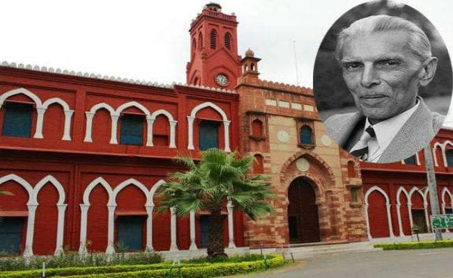 अराजकता की आती आहटें