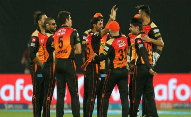 कल दिल्ली को हराकर प्लेअॅाफ में जगह बनाने उतरेगी सनराइजर्स हैदराबाद की टीम