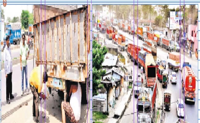 पहले हटाया, दो घंटे बाद अधिकारियों के जाते ही फिर खड़े हो गये ट्रक