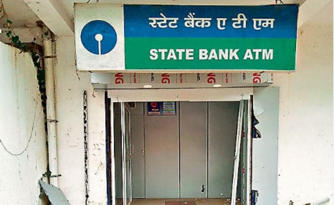 चतरा : एसबीआइ की तपेज शाखा में लगी एटीएम में थे 17.62 लाख रुपये, एटीएम ले भागे चोर