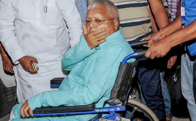 लालू प्रसाद का पटना से रांची तक का ऐसा रहा सफर, विमान का यह वीडियो है खास, देखें