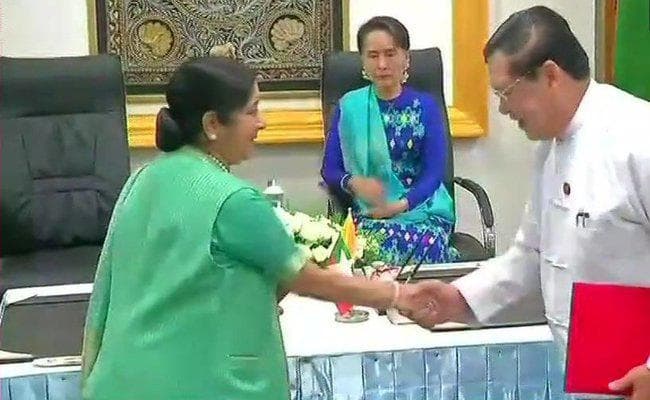 भारत-म्यांमार के बीच सात समझौते, सू की से मिलीं सुषमा, द्विपक्षीय संबंधों को मजबूत बनाने पर हुई चर्चा
