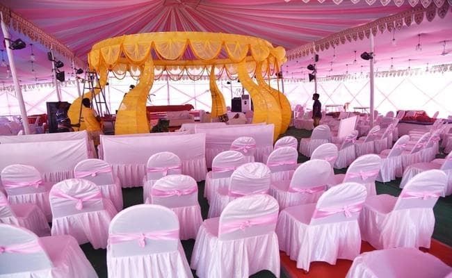 तेजप्रताप की शादी : थाईलैंड के फूलों की सजावट और 200 तरह के पकवान हैं चर्चा में...!