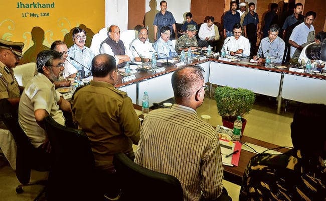 रघुवर दास ने कहा-मुखौटा ओढ़ वारदात कर रहे अपराधियों को करेंगे समाप्त