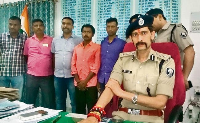 बिहार : मां ने करवायी हत्‍या, कहा, गलत हरकतों से आजिज होकर 40 हजार की सुपारी दे करवायी बेटे की हत्या