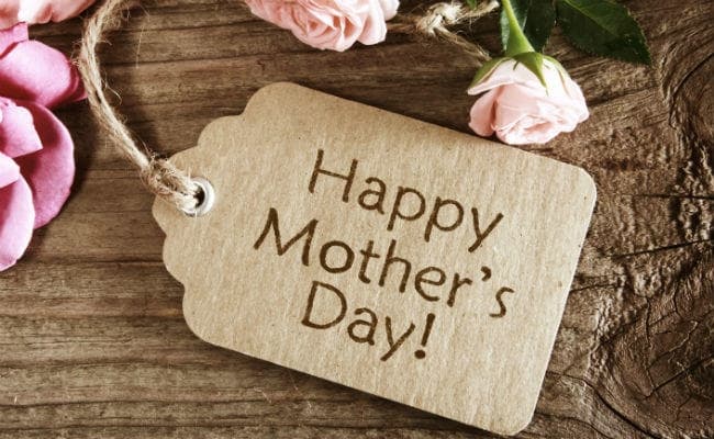 इस मदर्स डे पर अपनी मां को दें प्यार भरा उपहार