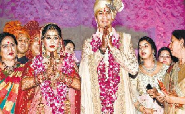 एक-दूजे के हुए तेजप्रताप आैर एेश्वर्या, रातभर हुआ जश्न , राबड़ी -तेजस्वी सभी ने मचाया धमाल