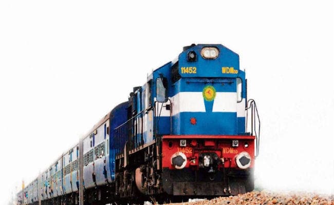 ये 12 एक्सप्रेस ट्रेनें दौड़ेंगी निर्धारित समय से, पब्लिक डिमांड की ट्रेनों में नहीं होंगी ये दिक्‍कतें