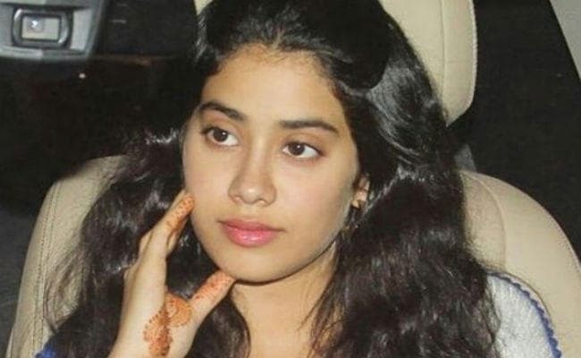 श्रीदेवी को मिस कर रही हैं बेटी जाह्नवी कपूर, ये रहा सबूत