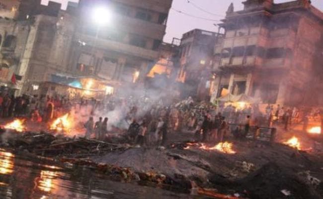 वाराणसी में मंदिरों को तोड़ने वालों की चिता को आग नहीं देगा डोम समाज