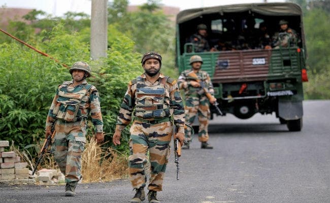 पीएम मोदी के दौरे से पहले LOC पर संदिग्ध गतिविधि, जम्मू में हाई अलर्ट