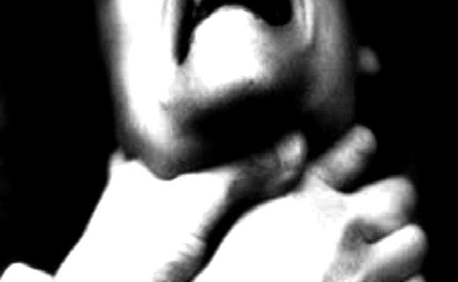 दहेज में नहीं मिली बुलेट, शादी के दो माह बाद ही बहू की गला दबाकर हत्या, आरोपित पति और सास गिरफ्तार