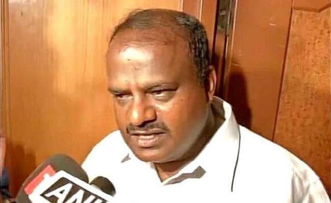 कर्नाटक : कांग्रेस किंगमेकर बनने को तैयार, सोनिया ने की देवेगौड़ा-कुमारास्वामी से बात!