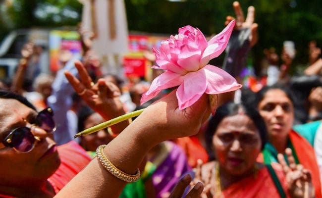क्या, सचमुच बीजेपी को हराना मुश्किल हो गया है ?