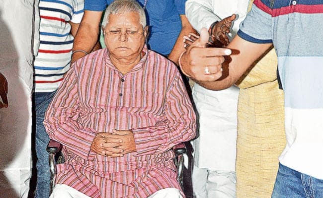 पटना के निजी लैब की रिपोर्ट में हुई पुष्टि, लालू प्रसाद की किडनी 54 फीसदी है खराब