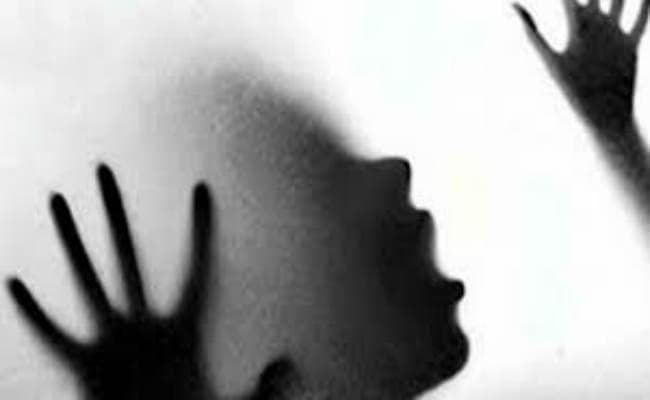 महज चिलम के लिए कर दिया बच्‍ची का खून, जानिये कोर्ट ने दी क्‍या सजा