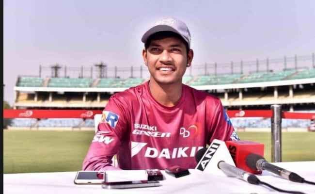 नेपाली खिलाड़ी संदीप लामिचाने आईसीसी विश्व एकादश में, भारत से कार्तिक और पंड्या को मौका