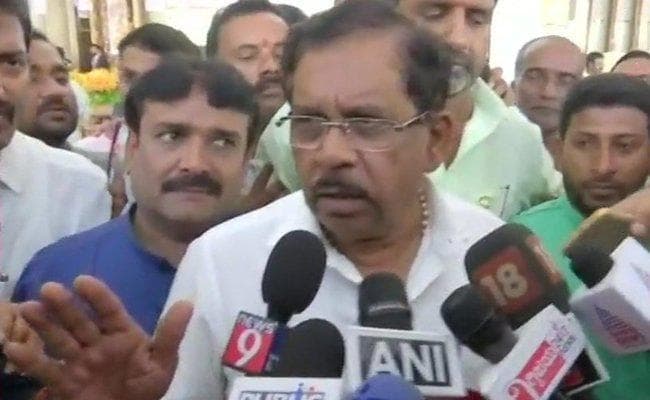 नवनिर्वाचित कांग्रेस विधायकों की बैठक में सिद्धरमैया पर चौतरफा हमला, हार के लिए जिम्मेदार ठहराया