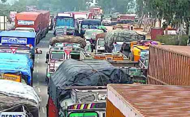 रणक्षेत्र में तब्दील हुआ संन्यासी स्थान चाय बागान इलाका