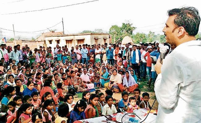 सिल्ली उपचुनाव : सुदेश महतो ने क्षेत्र के विकास के लिए मांगा साथ