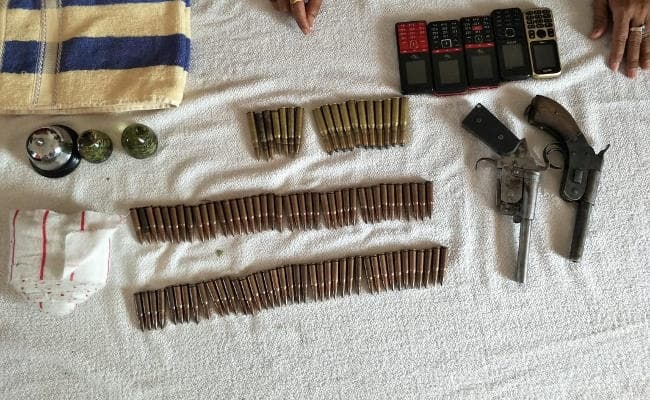 सुरक्षा बलों के आगे पस्त हुआ गुज्जू गोप दस्ता, मुठभेड़ के बाद रनिया के जंगलों में भागा