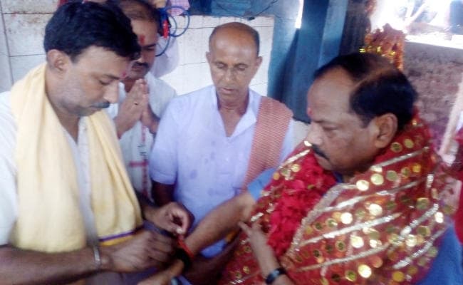 क्षेत्रीय पार्टी बन गयी कांग्रेस, कर्नाटक में जेडीएस व झारखंड में ढो रही झामुमो की पालकी, बोले रघुवर