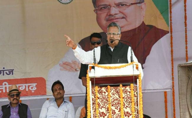 बोले रमन सिंह- इधर अकेले पीएम मोदी, उधर 6 नेता प्रधानमंत्री पद के दावेदार