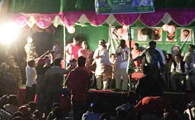 प्रत्याशियों के पास न खाने की फुर्सत, न सोने का समय, सिल्ली में देर रात तक प्रचार