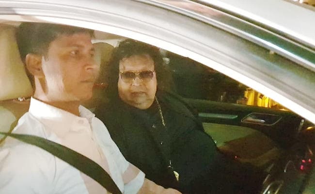 रांची पहुंचे बप्पी लाहिरी, शाम में ऊह ला ला ऊह ला ला पर झूमेगा हजारीबाग