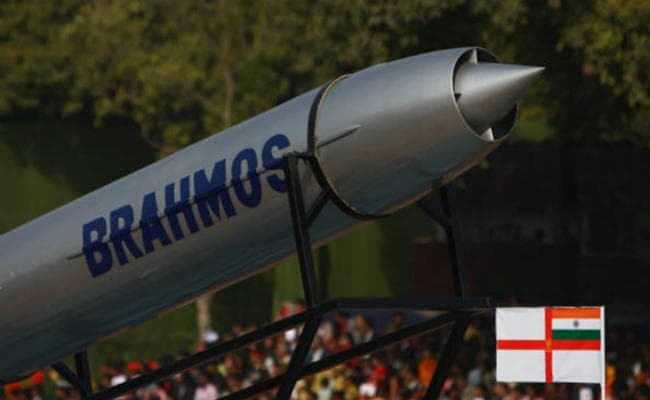 भारत ने ब्रह्मोस सुपरसोनिक क्रूज का सफलतापूर्वक परीक्षण किया