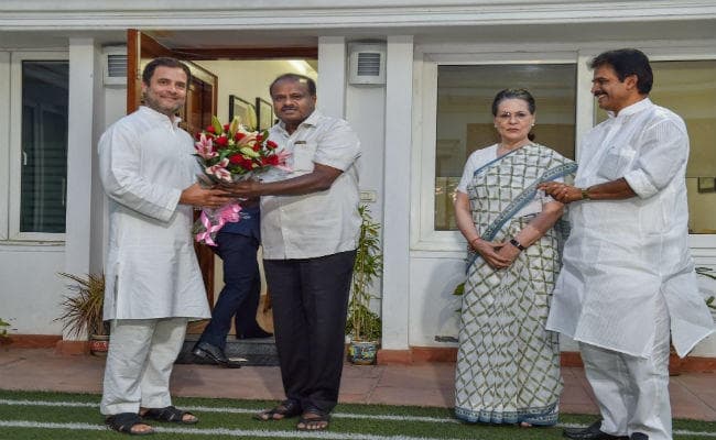सरकार चलाने के लिए बनेगी समन्वय समिति, शंकराचार्य से आशीर्वाद लेने जायेंगे कुमारस्वामी