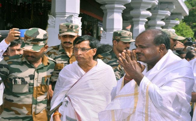 शपथ लेने से पहले कुमारास्वामी के सामने कई मुश्किलें, कांग्रेस को चाहिए दो डिप्टी सीएम पद