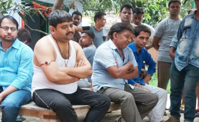 जदयू नेता की पत्नी ने की खुदकुशी, पत्रकारिता से कॅरियर की शुरुआत कर राजनीति में आये थे प्रगति मेहता