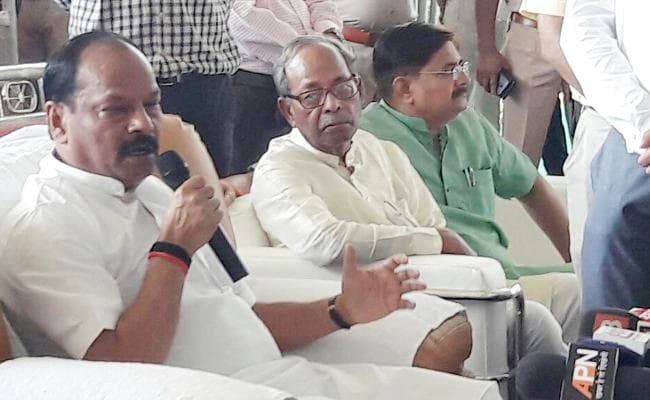 IN PICS : भारतीय जनता पार्टी बंगाल में बनेगी नंबर वन, धनबाद में बोले मुख्यमंत्री रघुवर दास