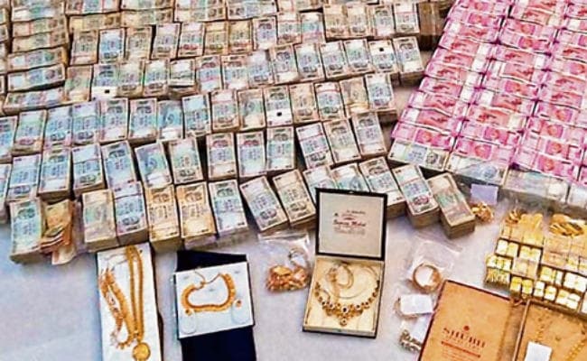 आयकर ने 25 नेताओं की निगेटिव रिपोर्ट चुनाव आयोग को भेजी, कुछ की संपत्ति 10 गुनी तक बढ़ी